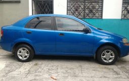 Chevrolet Aveo 2005 ubicado en San Jacinto, San Salvador Se vende bonito Chevrolet Aveo 2005 ,4 puertas,estándar, motor 1.6 gasolina , bolsa de aire en perfectas condiciones, AC funcionando al 100%, CD player, tapicería en buenas condiciones,llantas nuevas, a toda prueba, $3,900 negociable.