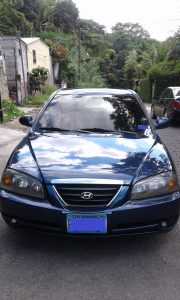 Hyundai Elantra 2005 ubicado en El Salvador Sedán Hyundai Elantra 2005, motor 2.4 cc, 109000 recorridos, combustible gasolina, transmisión automática, color azul