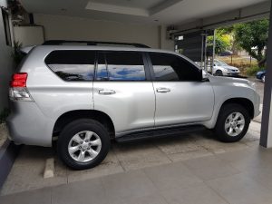 TOYOTA LAND CRUISER PRADO 2011 DE AGENCIA, MANTENIMIENTO DE AGENCIA, 6 VELOCIDADES Y RETROCESO