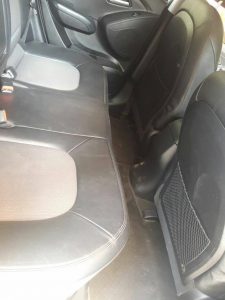Hyundai Tucson 2012: - Precio $11,900 NEGOCIABLES - 100,000 Km - Camioneta de Agencia - Motor de 4 cilindros 2.0 DOCH - Transmisión Estandar - Paquete electrico