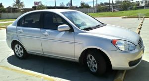 Hyundai Accent 2010 usado ubicado en San Salvador Automático,a/c, bolsas buenas, vidrios manuales, aux. USB Y IPOD, sistema ECO DRIVE Super Económico 1.6 CERO códigos.. PRECIO $5300 NEGOCIABLES.. Teléfono. 71217728 tarjeta a mi nombre