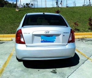 Hyundai Accent 2010 usado ubicado en San Salvador Automático,a/c, bolsas buenas, vidrios manuales, aux. USB Y IPOD, sistema ECO DRIVE Super Económico 1.6 CERO códigos.. PRECIO $5300 NEGOCIABLES.. Teléfono. 71217728 tarjeta a mi nombre