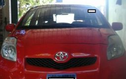 Toyota Yaris 2009, Automático, tipo Hatchback, 2 puertas, un vehículo elegante y calidad, Excelentes condiciones, motor 1.5 económico, compresiones 180, Aire Acondicionado, estéreo original, todos sus vidrios originales, bien enllantado, amortiguación y suspensión excelente, placas nuevas, vehículo para personas que buscan calidad, precio $5,600 poco negociable, Tel. WhatsApp 71352252