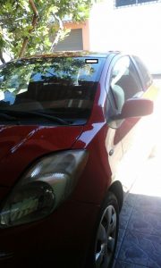 Toyota Yaris 2009, Automático, tipo Hatchback, 2 puertas, un vehículo elegante y calidad, Excelentes condiciones, motor 1.5 económico, compresiones 180, Aire Acondicionado, estéreo original, todos sus vidrios originales, bien enllantado, amortiguación y suspensión excelente, placas nuevas, vehículo para personas que buscan calidad, precio $5,600 poco negociable, Tel. WhatsApp 71352252