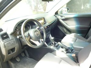 Vendo Mazda CX5 2013, transmisión mecánica, tecnología skyactiv, A/C, motor 2.0L, 4 cil., muy económica, full extras (vidrios y espejos eléctricos, cierre central), alarma de fabrica, cdplayer con usb y entrada auxiliar, rines especiales, polarizada, espaciosa, "Recibo Vehiculo a Cuenta", $12500 Precio Negociable!, inf. 79502922 ó al correo