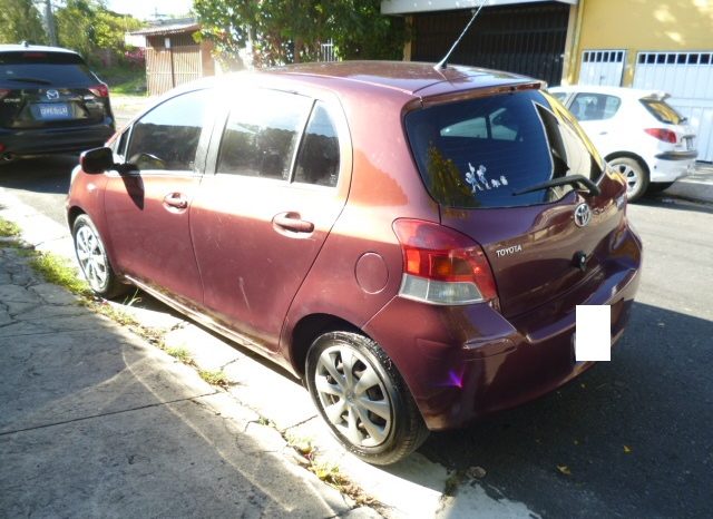 Usados: Toyota Yaris 2009 en El Salvador full