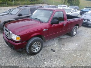 Vendo Pick Up Ford Ranger 2010 (a reparar), Vealo YA!!! en Aduana, Automático, Full Extras (Vidrios y espejos electricos, cierre central), Bolsas buenas, 4 cil., $5600, Inf. al correo ó 79502922