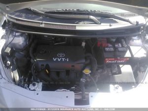 Vendo Toyota Yaris 2010 (a reparar), Reservelo YA!!! Estara en Aduana en aproximadamente 28 dias, Automático, Bolsas buenas, Full Extras (vidrios y espejos eléctricos, cierre central), $5400, Inf. al correo ó 79502922