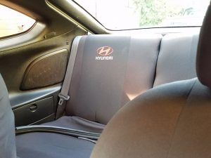Hyundai Tiburon 2004 solo 129000 recorridos, motor completamente impecable, con motor de 4 Cilindros 2.0 el mismo del hyundai elantra 2004 al 2010, aire al helado,suspensión perfecta, motor impecable, 0 ruidos, pintura tapicería suspensión, super cuidada, precioso