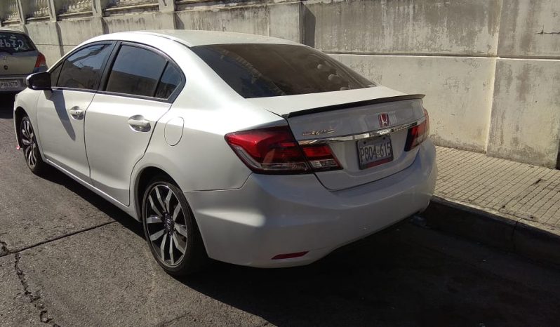 Honda Civic 2015 usado ubicado en San Salvador