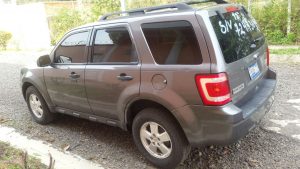 Ford Escape 2012 usada ubicada en San Salvador, El Salvador Ford Escape 2012, en excelentes condiciones a toda prueva, rines especiales, alohenas, Sunroof, Motor 4Cil, bien enllantada, aire, bolsas buenas, motor y suspensión en exelectes condiciones, 75mil Millas, $8100 negociables mas información al 72493699