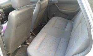 Volkswagen Golf 2003 usado ubicado en San Salvador, El Salvador El Carro es motor 1000 es super económico , solo que tiene detalles de pintura y algunos en el interior como el asiento del conductor esta fijo. Algunos detalles en el tablero. Pero esta trabajando bastante bien. Poco uso, Documentos en regla