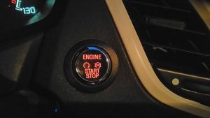 Ford Fiesta 2012 - Sistema de encendido con botón START/STOP-Llave de proximidad - Asientos de cuero (negro y blanco) - Sunroof automatico