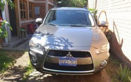 Mitsubishi Outlander 2012 usada ubicada en San Julián, El Salvador Muy economica