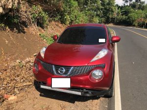 Nissan Juke 2012 usado ubicado en San Salvador Nissan Juke 2012, 4x4 Automática y Secuencial, Motor 1.6, Aire Acondicionado bien Frio, Vidrios y Espejos Eléctricos, Tapicería y Carrocería Nítida, Rines especiales, Cero Códigos, Motor en Excelente Estado.