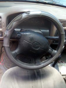 Mazda Protege 1998 usado ubicado en El Salvador DETALLES: SOPORTE DE MOTOR NO TIENE CD PLAYER NECESITA AFINADO MENOR Y MAYOR