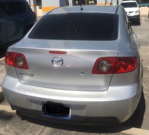 Mazda Mazda3 2006 usado ubicado en San Salvador, El Salvador VENDO MAZDA3 06, AUTOMÁTICO SECUENCIAL, A/C HELANDO, VIDRIOS MANUALES, MOTOR 2.0 (ECONÓMICO), PEQUEÑOS DETALLES DE PINTURA, MANDOS EN EL TIMÓN, PRECIO $5,200 NEG. DOCUMENTOS EN REGLA. Condición excelente, Documentos en regla