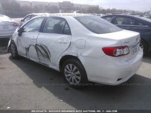 Vendo Toyota Corolla 2012 (a reparar), Vealo YA!!!, en Aduana, Automático, Bolsas buenas, Full Extras (vidrios y espejos eléctricos, cierre central), $5900, Inf. al correo ó 79278982
