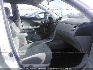 Vendo Toyota Corolla 2012 (a reparar), Vealo YA!!!, en Aduana, Automático, Bolsas buenas, Full Extras (vidrios y espejos eléctricos, cierre central), $5900, Inf. al correo ó 79278982