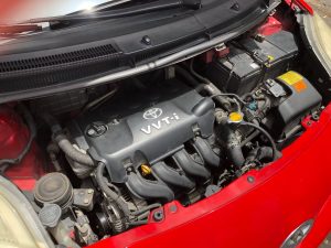 Toyota Yaris 2009 usado ubicado en San Salvador, El Salvador VENDO SOLO VENDO Toyota Yaris Hatchback 2009 Motor 1.5L VVTi, automático, súper económico, carro de uso familiar, 4 puertas, aire acondicionado helando bien