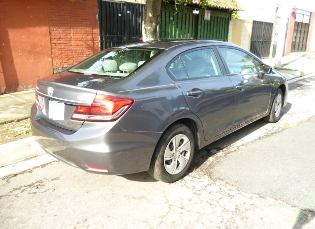 Usados: Honda Civic 2014 en El Salvador full