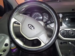 Vendo KIA Picanto 2013 de agencia un solo dueño. Motor 1.2 super económico, cuando la gasolina está incrementando de precio es buena opción un carro economico.