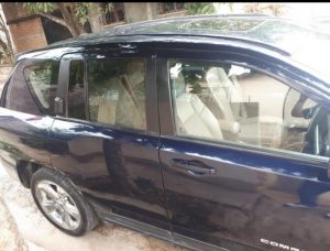 Vendo Jeep Compass 2014 4x4 motor 2.4 L. A toda prueba, rines especiales, sunroof, audio impecable, pantalla de retroceso con DVD, vidrios automaticos, cierre central, excelente amortiguacion, detalles en pintura y falta cañuela del techo decorativa. Vendo en 8,800 negociables, acepto carro a cuenta mas ribete, o 2 carros, muestro en santa ana, whatsapp al 76824554 o llamar al 78382955