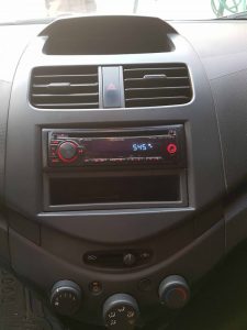 Chevrolet Spark 2012, standard, de agencia, aire acondicionado nítido, vidrios eléctricos parte delantera, rines especiales, 80,000 km, poco kilometraje, pintura e interior en buen estado carro muy económico, 4 puertas, $5,500 NEGOCIABLES, traspaso directo. Tel. 7450-2239