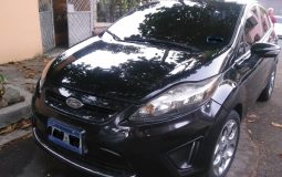 Ford fiesta SES 2012 FORD FIESTA 2012 - Sistema de encendido con botón START/STOP-Llave de proximidad - Asientos de cuero (negro y blanco) - Sunroof automatico