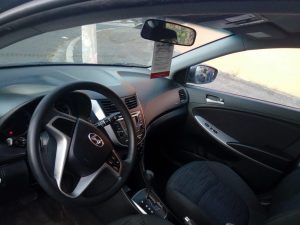 Hyundai Accent 2015 Hatchback $7,100 neg. - Automático - Full extras - Bolsas Buenas - Cierres centrales - Aux & USB