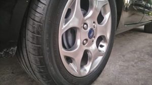 Ford fiesta SES 2012 FORD FIESTA 2012 - Sistema de encendido con botón START/STOP-Llave de proximidad - Asientos de cuero (negro y blanco) - Sunroof automatico