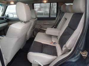Jeep Commander 2007 Jeep Commander 3.0 218 HK CRD OVERLAND JEEP COMMANDER A MERCEDES BENZ MOTOR Y NIÑA AUTOMÁTICA