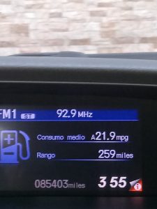 Honda Civic 2012 coupé- Motor 1.8. - 88000 millas. - Sistena ECODRIVE - Full Paquete Eléctrico. - Dos puertas. - Llantas en buen estado . - Rines con copas. - Aire acondicionado y power st.