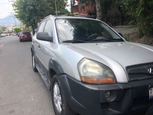 Hyundai Tucson 2009 TURBO DIESEL SUPER ECONOMICA VIDRIOS ELECTRICOS TRANSMISION MANUAL 4X4