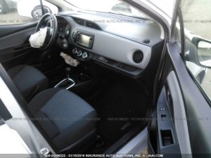 Vendo Toyota Yaris 2015, (A reparar), Reservelo Ya, Estara en Aduana en aproximadamente 28 dias, Automática, Motor 1.5L, Full Extras (vidrios y espejos eléctricos), $7200 Inf. al correo ó 79278982