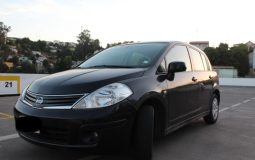 Nissan Tiida 2011 Sport 1.6 FullMantención y Revisión técnica al día.Sólo uso particular.Ficha técnica 2011TipoHatchbackMotor1.6