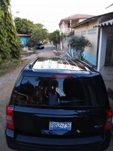 Jeep Cj 2014- Economico !!! Motor 2.0 de 4 cilindros.- Aire helando super bien.- Amortiguacion y estabilidad excelente.- Ventanas y espejos electricos.