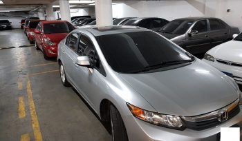 Vendo Honda Civic 2002 EX, Automático, 4 puertas, full extras (vidrios y espejos eléctricos, cierre central), CD player con USB y entrada auxiliar, rines, sunroof, A/C, muy económico, $6900 ¡Precio Negociable!, Inf. al correo ó 79278982