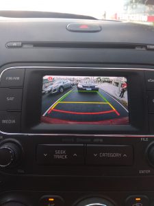 KIA Rio 2014 EX •Full Extras•Rines especiales•TODAS sus bolsas buenas•Llantas en perfecto estado•A/C funcionando