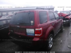 Vendo Ford Escape 2012, (A reparar), Reservela Ya!, Estara en Aduana en aproximadamente 28 días, Automática, Motor 2.5L, 4 cil., rines, Full Extras (vidrios y espejos eléctricos), bolsas buenas, $6500 Inf. al correo ó 79278982