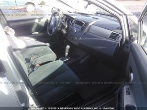 Vendo Nissan Versa 2011, (A reparar), Reservelo Ya!, Estara en Aduana en aproximadamente 28 días, Automático, Full Extras (vidrios y espejos eléctricos), Motor 1.8L, $4300 Inf. al correo ó 79278982