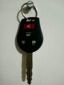 Nissan Versa 2016 MOTOR 1.6 cc * PAQUETE ELÉCTRICO* MANDOS AL TIMÓN * ESTÉREO DE FÁBRICA* CONTROL REMOTO Y ALARMA DE FABRICA* AIRE ACONDICIONADO HELANDO* APERTURA DE BAÚL A DISTANCIA
