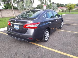 Nissan Sentra 2015 - !!! OFERTA !!!• Motor 4 cilindros. Nítido a Toda Prueba• Sedan de Lujo, funcionando al 100%• Cero Códigos eléctricos.• Controles al Timón, Audio, Cruise• 84,300 Millas Originales