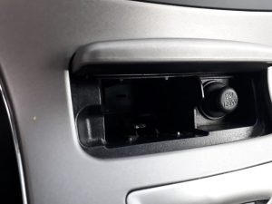 Nissan Sentra 2015 - !!! OFERTA !!!• Motor 4 cilindros. Nítido a Toda Prueba• Sedan de Lujo, funcionando al 100%• Cero Códigos eléctricos.• Controles al Timón, Audio, Cruise• 84,300 Millas Originales