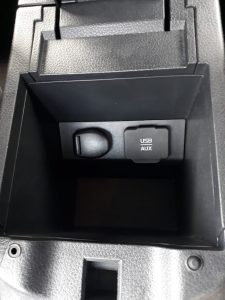 Nissan Sentra 2015 - !!! OFERTA !!!• Motor 4 cilindros. Nítido a Toda Prueba• Sedan de Lujo, funcionando al 100%• Cero Códigos eléctricos.• Controles al Timón, Audio, Cruise• 84,300 Millas Originales