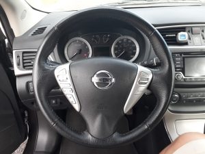 Nissan Sentra 2015 - !!! OFERTA !!!• Motor 4 cilindros. Nítido a Toda Prueba• Sedan de Lujo, funcionando al 100%• Cero Códigos eléctricos.• Controles al Timón, Audio, Cruise• 84,300 Millas Originales