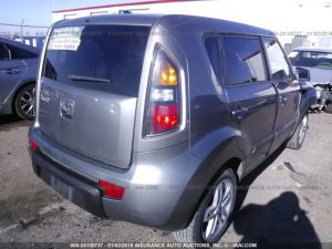 KIA Soul 2011 Vendo Kia Soul 2011, (A reparar), Vealo Ya!, en Aduana, Automática, Full Extras (vidrios y espejos eléctricos), rines, bolsas buenas, $4700 Inf. al correo ó 79278982