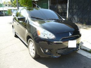 Vendo Mitsubishi Mirage 2014, Automático, 4 puertas, Hatchback, full extras (vidrios y espejos eléctricos, cierre central), CD player con USB y entrada auxiliar, llave de proximidad, encendido con botón, A/C, muy económico, rines, halogenos, $6500 negociables!, Inf. 79278982 o al correo