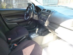 Vendo Mitsubishi Mirage 2014, Automático, 4 puertas, Hatchback, full extras (vidrios y espejos eléctricos, cierre central), CD player con USB y entrada auxiliar, llave de proximidad, encendido con botón, A/C, muy económico, rines, halogenos, $6500 negociables!, Inf. 79278982 o al correo