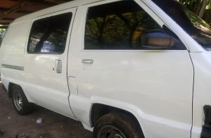 Vendo microbus Toyota Efi 1986 motor 4y a toda prueba. $2800 cel 75395881